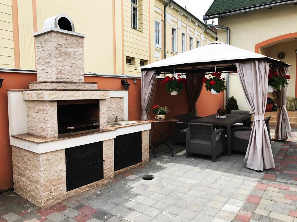 Pensiunea Lucia Sfântu-Gheorghe Exteriér fotografie